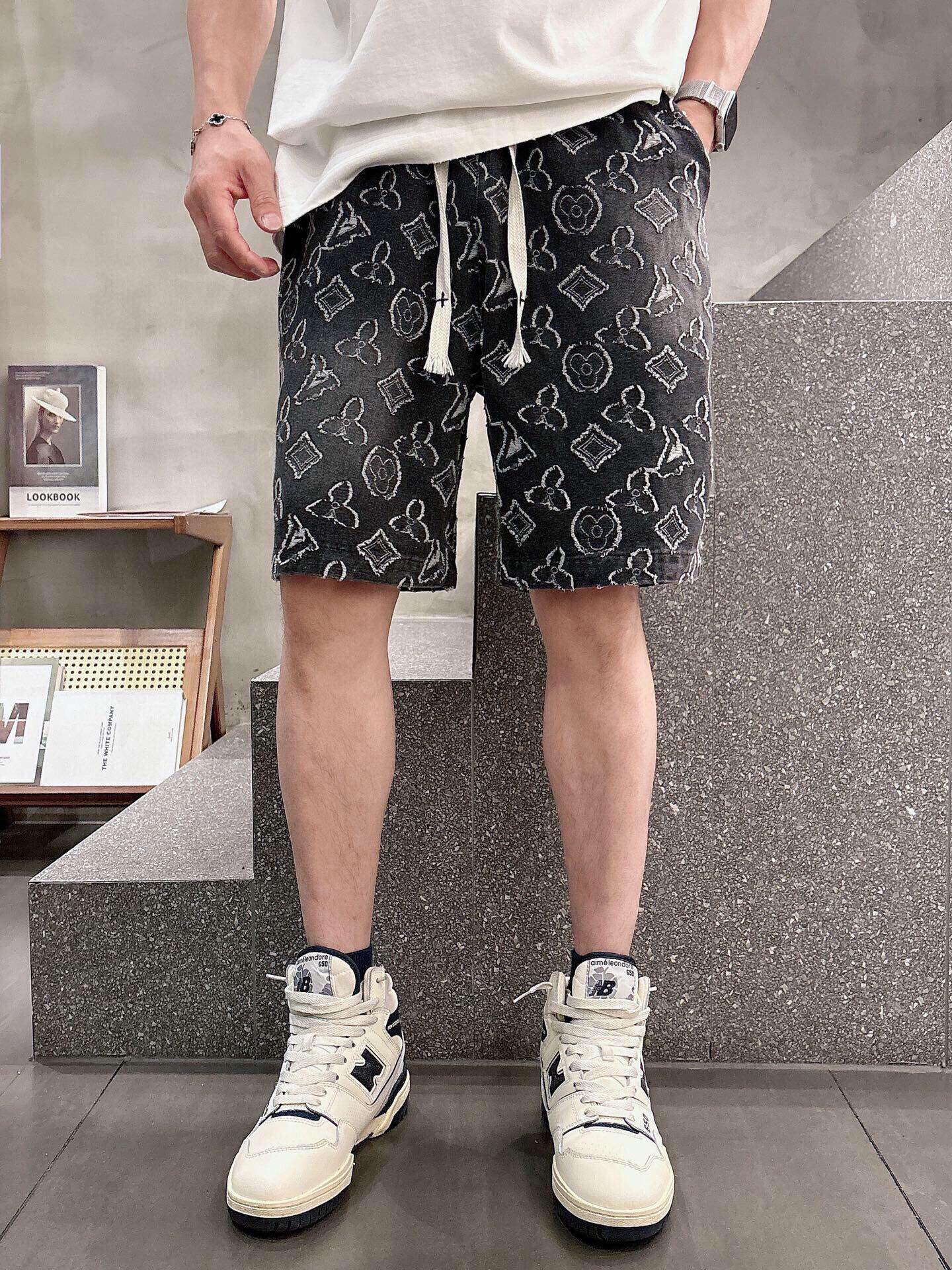 LuxluxHouse Best Quality Clothes T-shirt Louis Vuitton