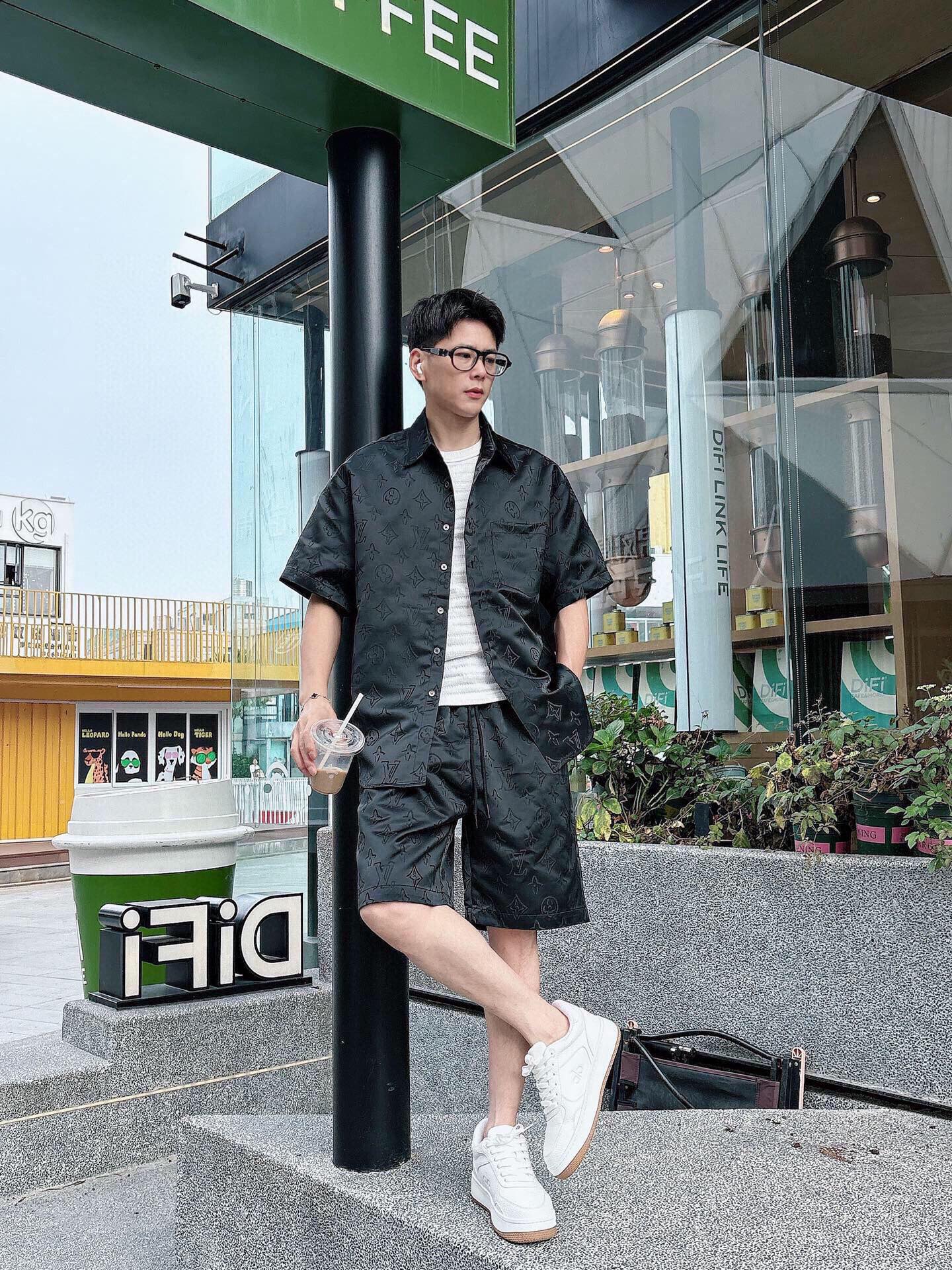 LuxluxHouse Best Quality Clothes T-shirt Louis Vuitton