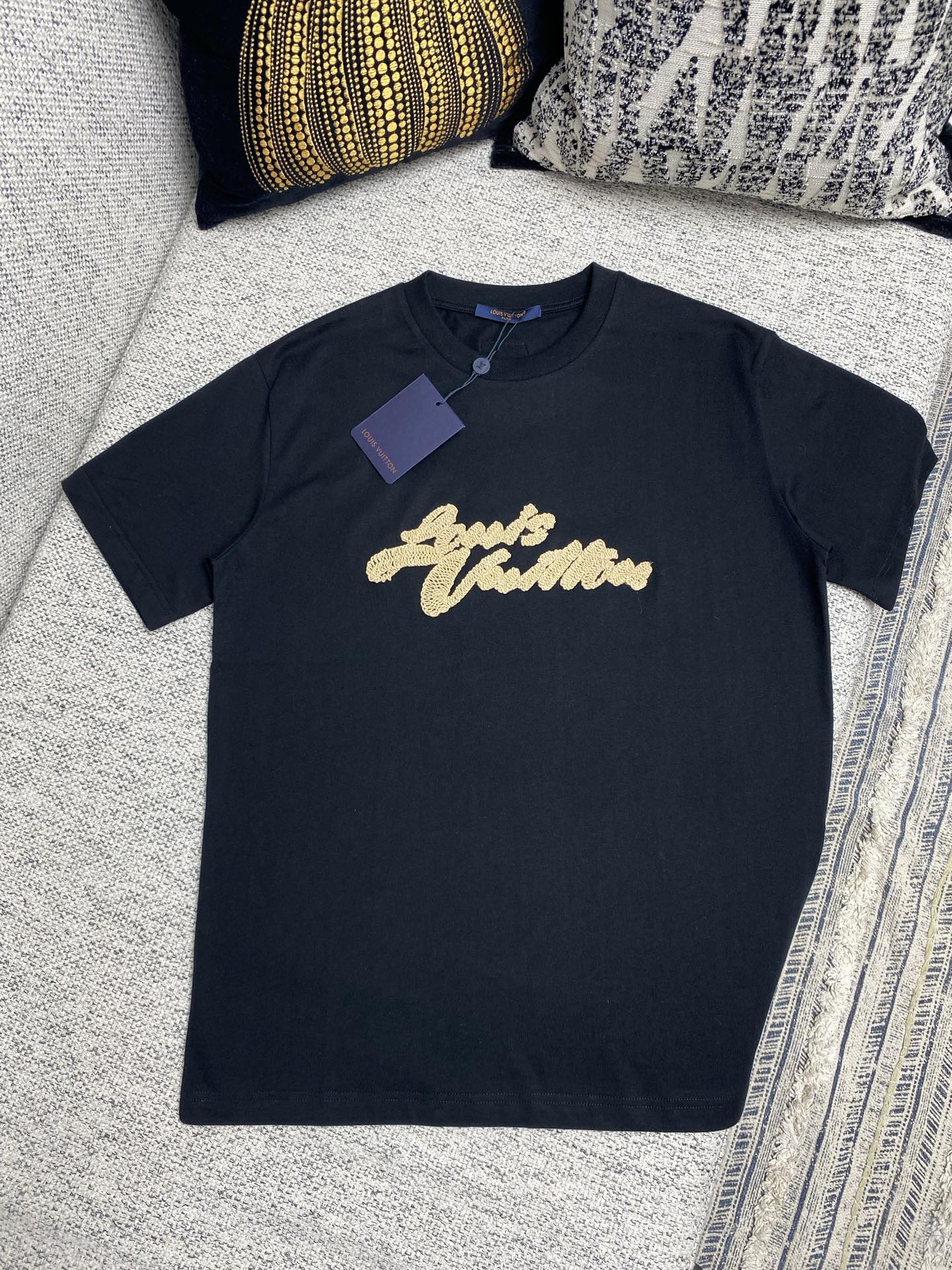 LuxluxHouse Best Quality Clothes T-shirt Louis Vuitton