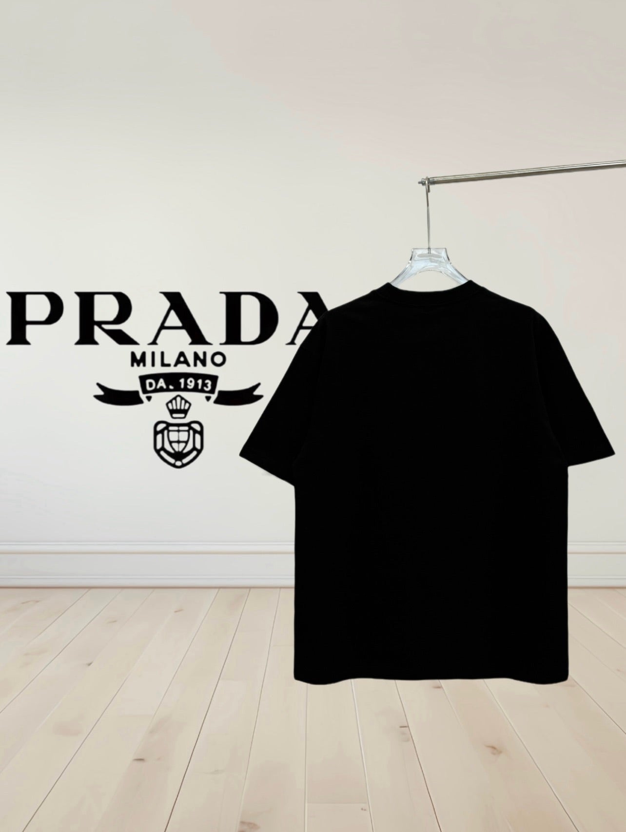 LuxluxHouse Best Quality Clothes T-shirt Prada