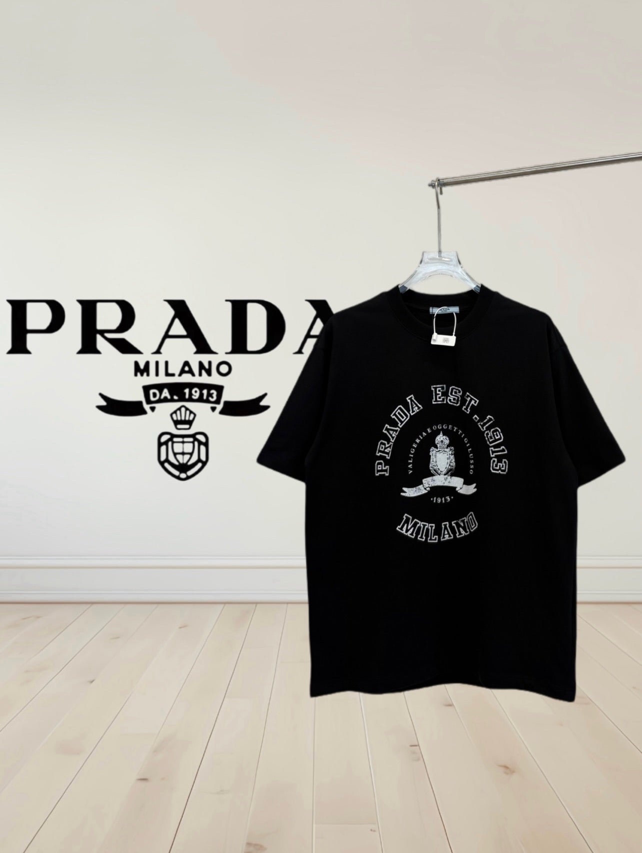 LuxluxHouse Best Quality Clothes T-shirt Prada