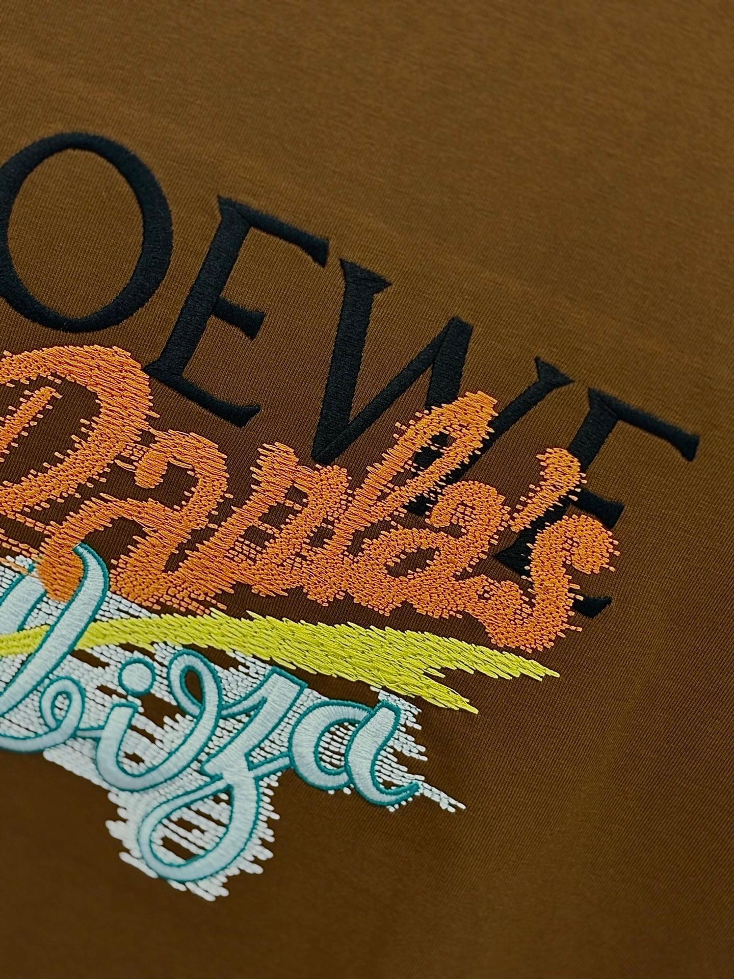 LuxluxHouse Best Quality Clothes T-shirt Loewe