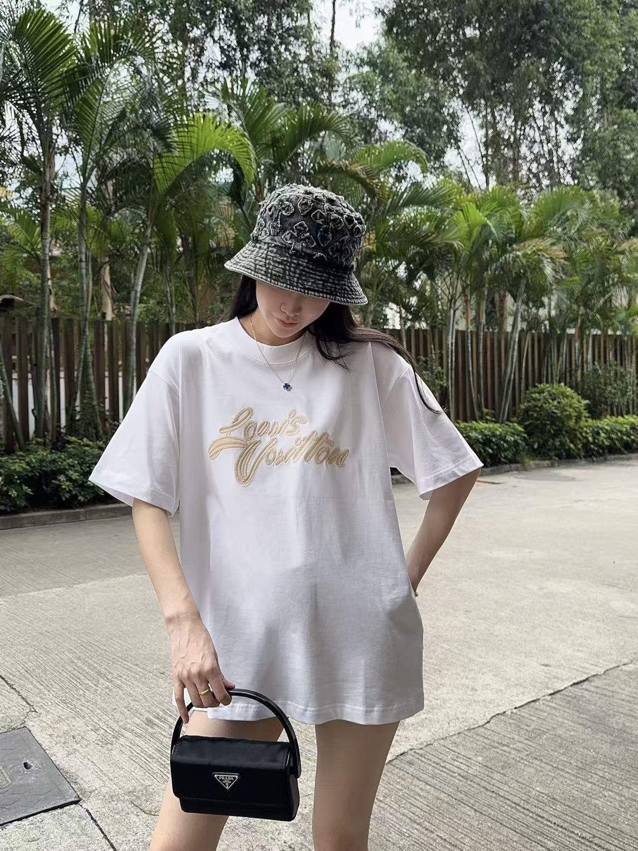 LuxluxHouse Best Quality Clothes T-shirt Louis Vuitton