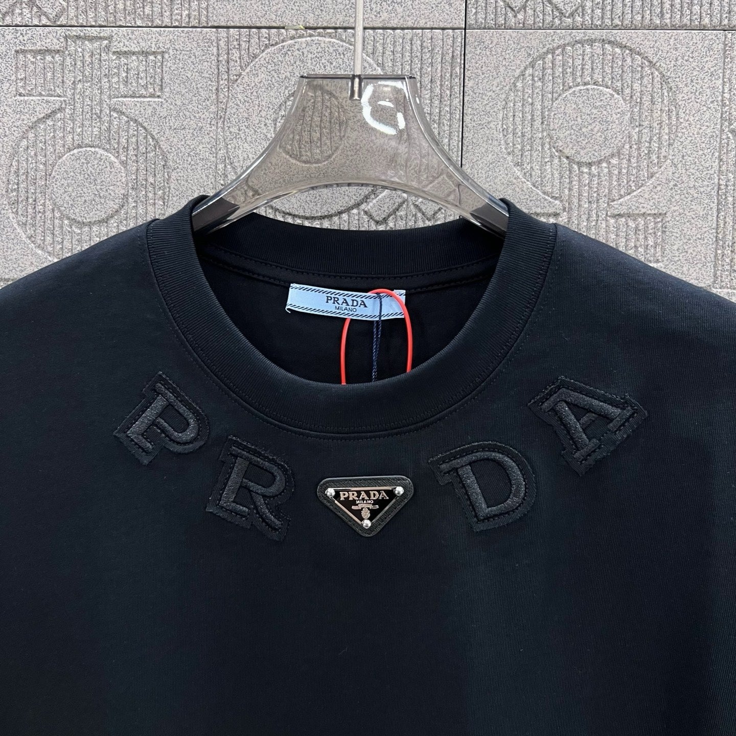 LuxluxHouse Best Quality Clothes T-shirt Prada
