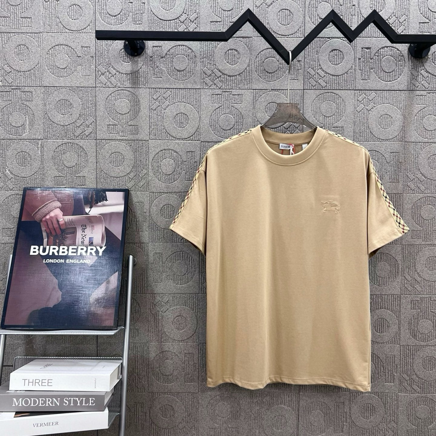 LuxluxHouse Best Quality Clothes Burberry T-shirt