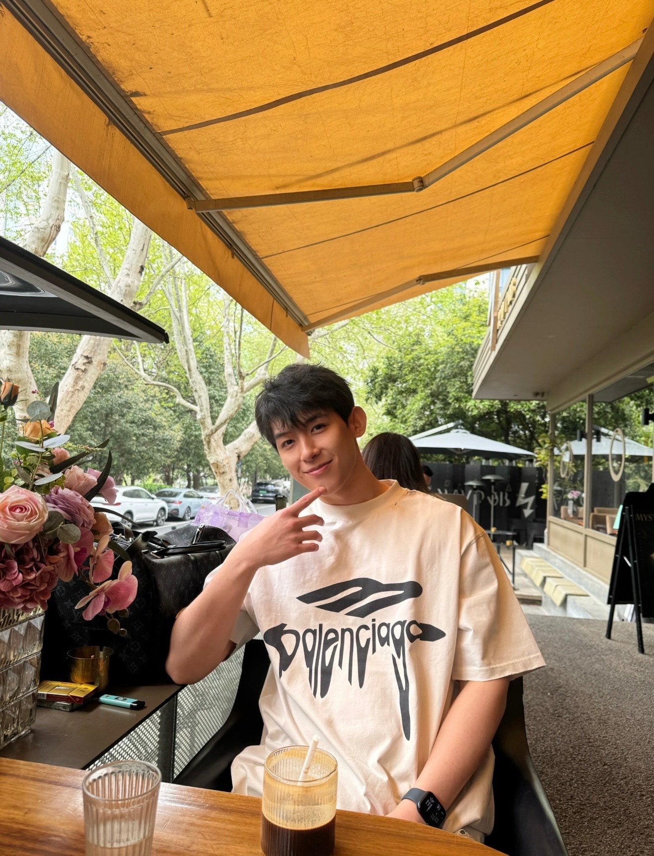 LuxluxHouse Best Quality Clothes Balenciaga T-shirt