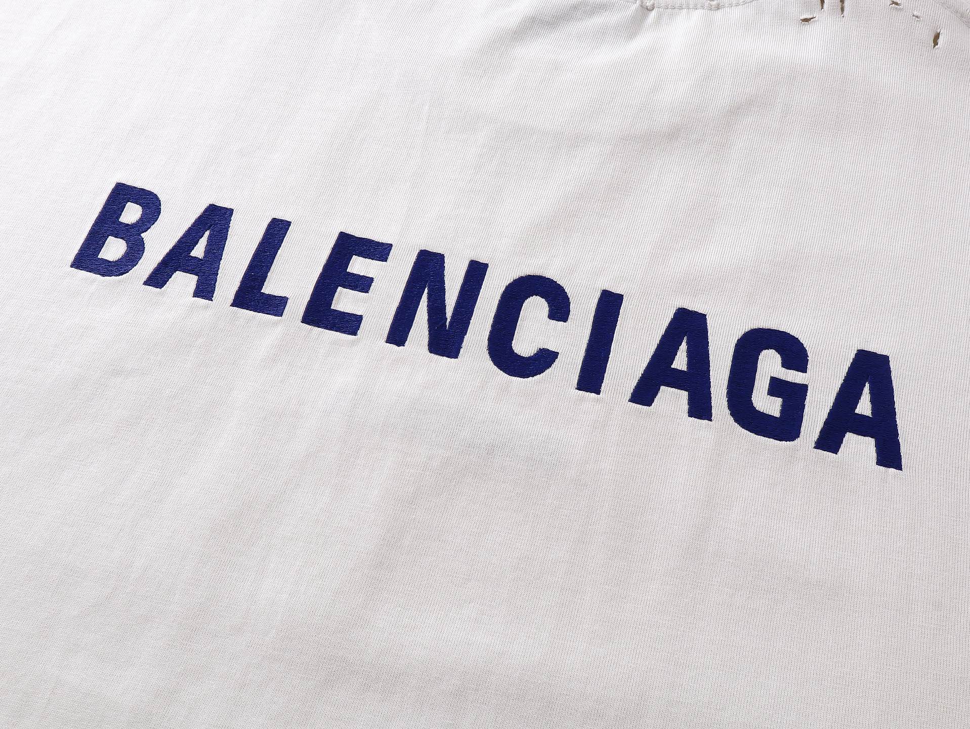 LuxluxHouse Best Quality Clothes Balenciaga T-shirt