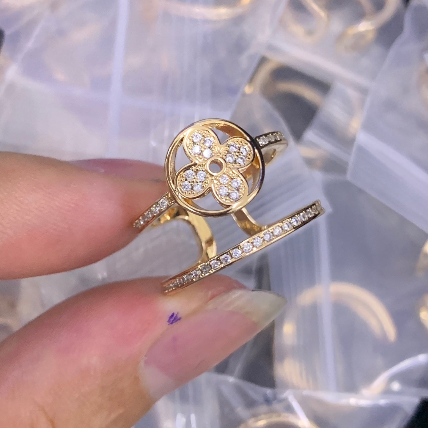 LuxluxHouse Low Price And High Quality Accessories Louis Vuitton