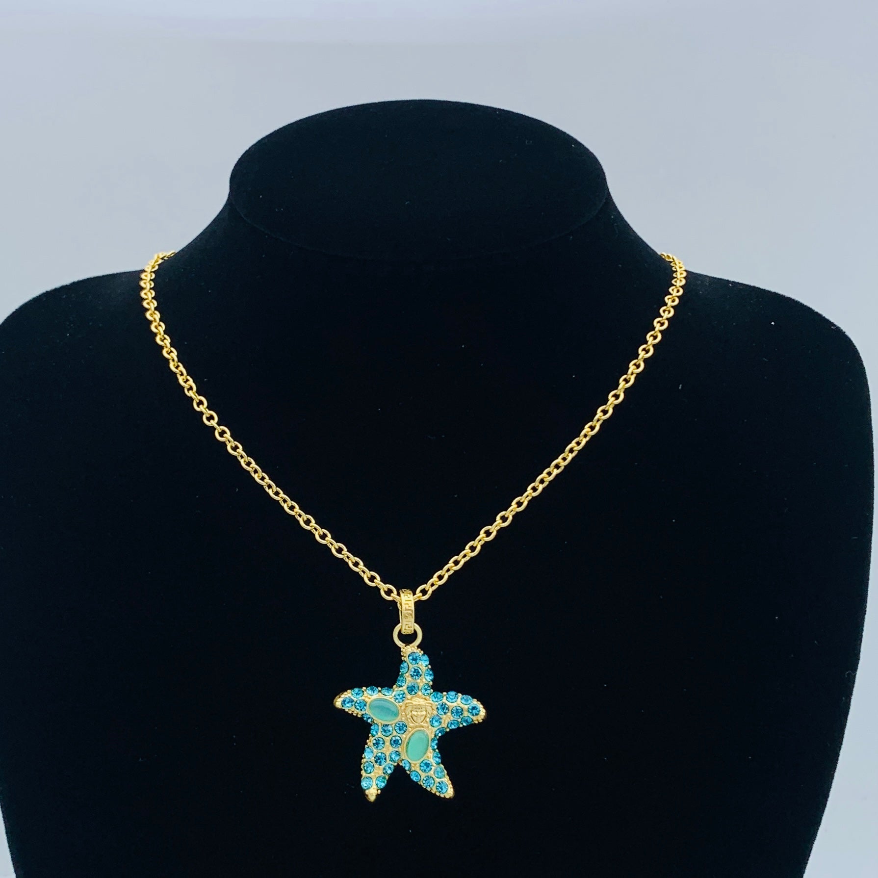 LuxluxHouse Low Price And High Quality Accessories Versace