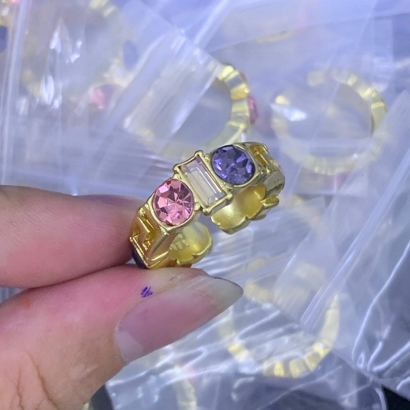 LuxluxHouse Low Price And High Quality Accessories Versace