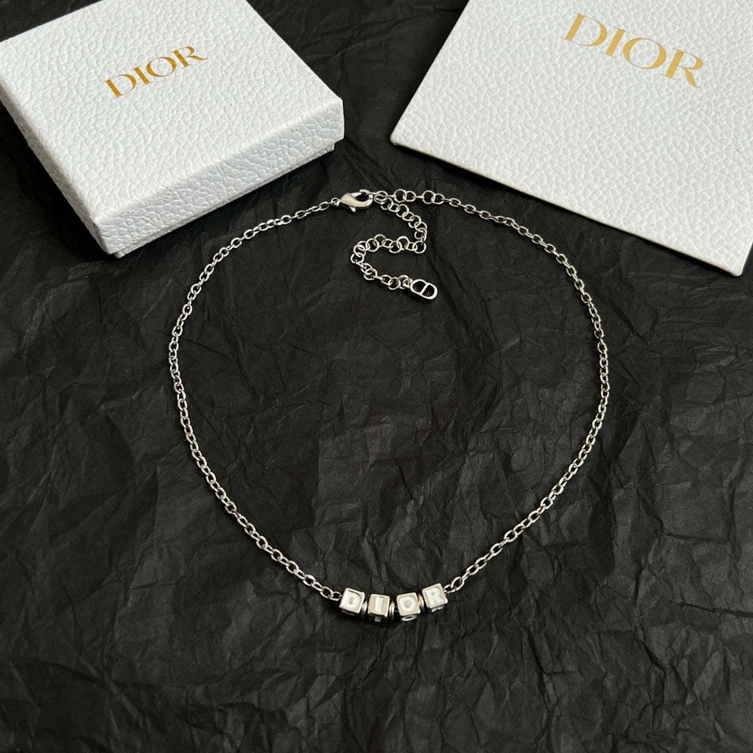 LuxluxHouse Best Quality Accessories Necklace Dior