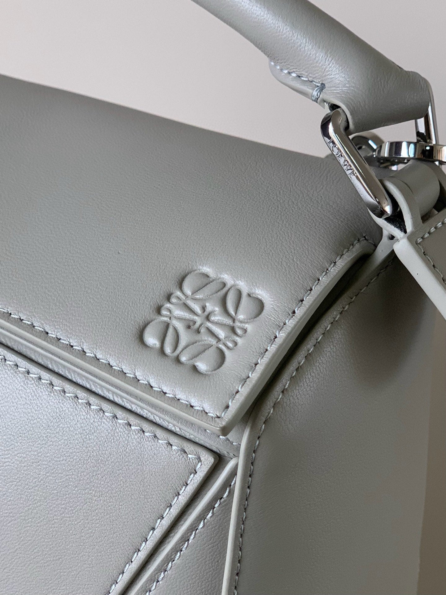 LuxluxHouse Best Quality Bags Loewe Men