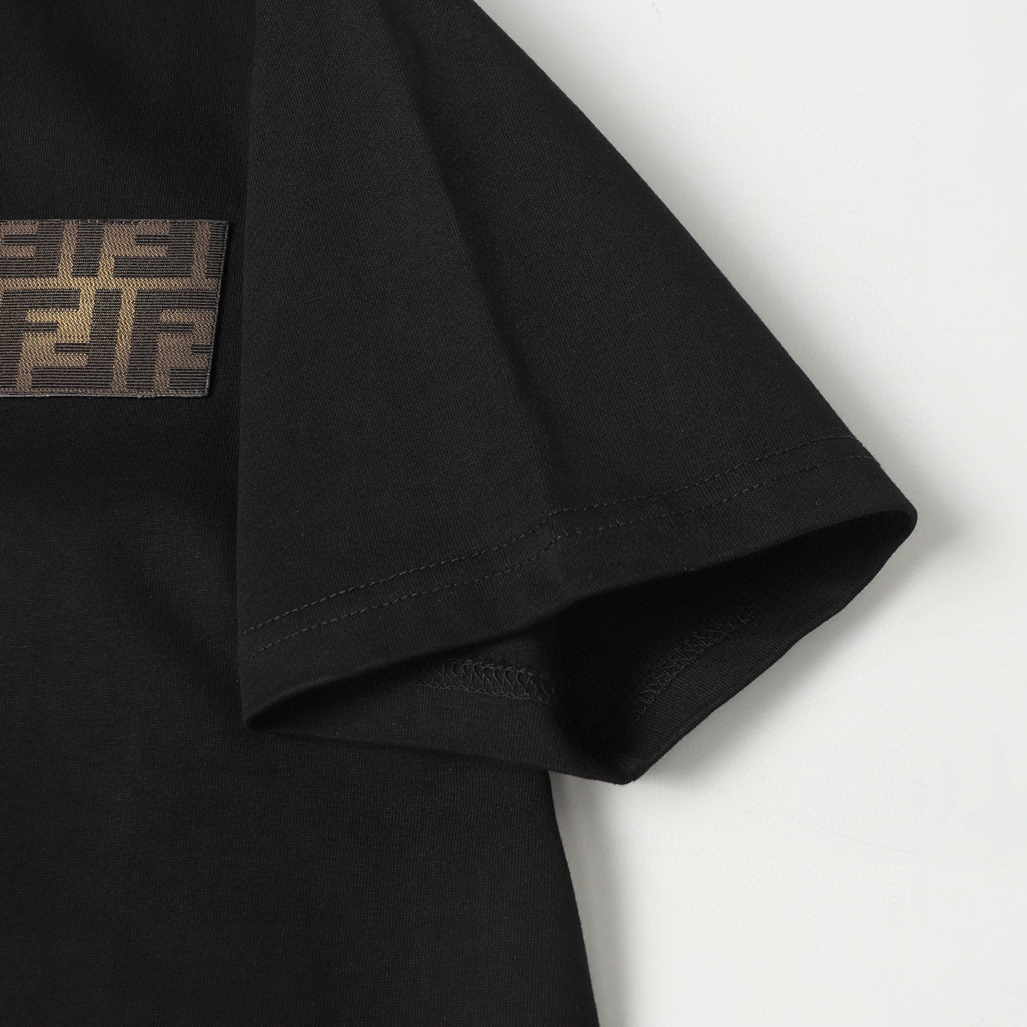 LuxluxHouse Best Quality Clothes Fendi T-shirt