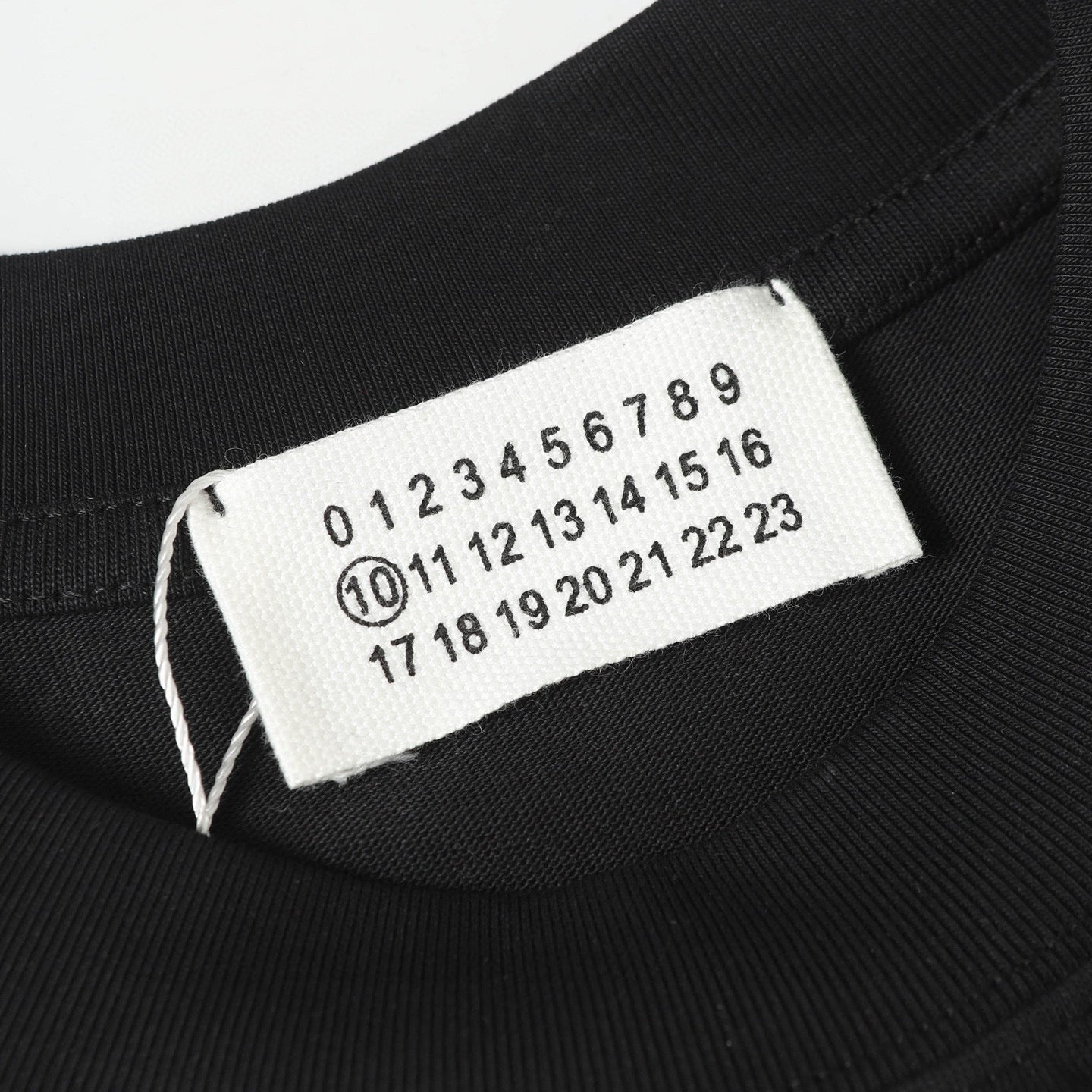 LuxluxHouse Best Quality Clothes T-shirt Chanel & Maison Margiela