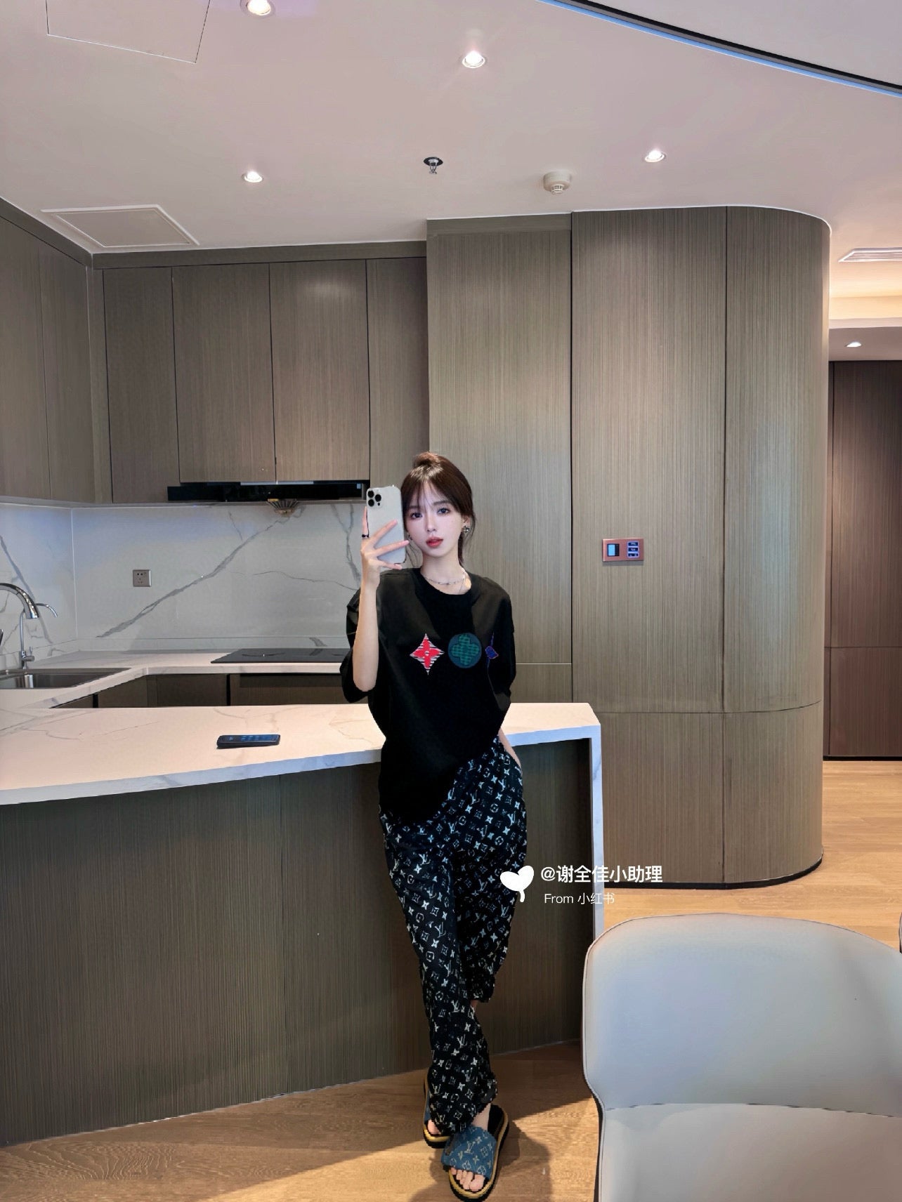 LuxluxHouse Best Quality Clothes T-shirt Louis Vuitton