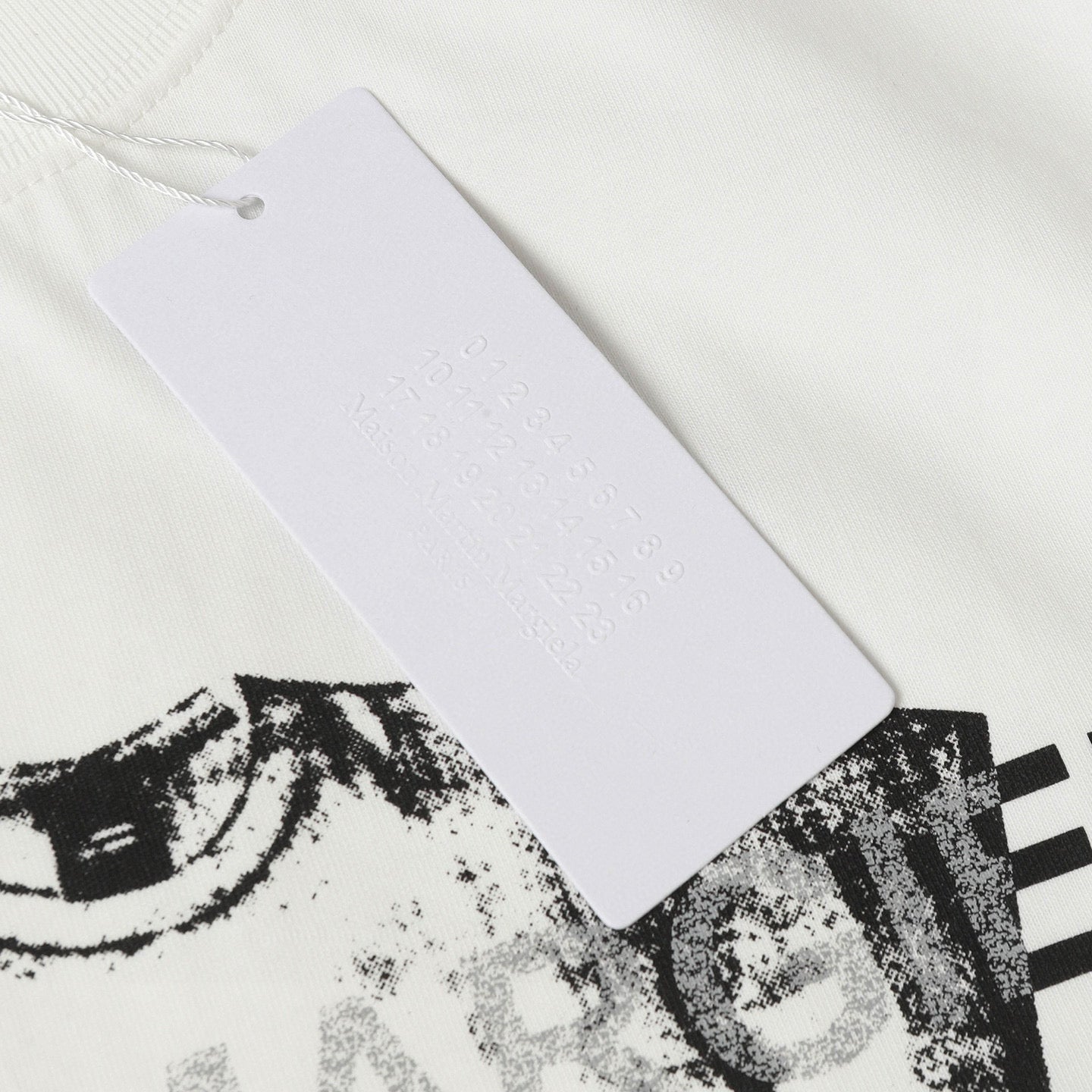 LuxluxHouse Best Quality Clothes T-shirt Chanel & Maison Margiela