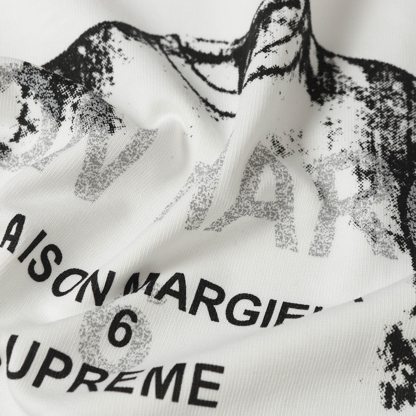 LuxluxHouse Best Quality Clothes T-shirt Chanel & Maison Margiela