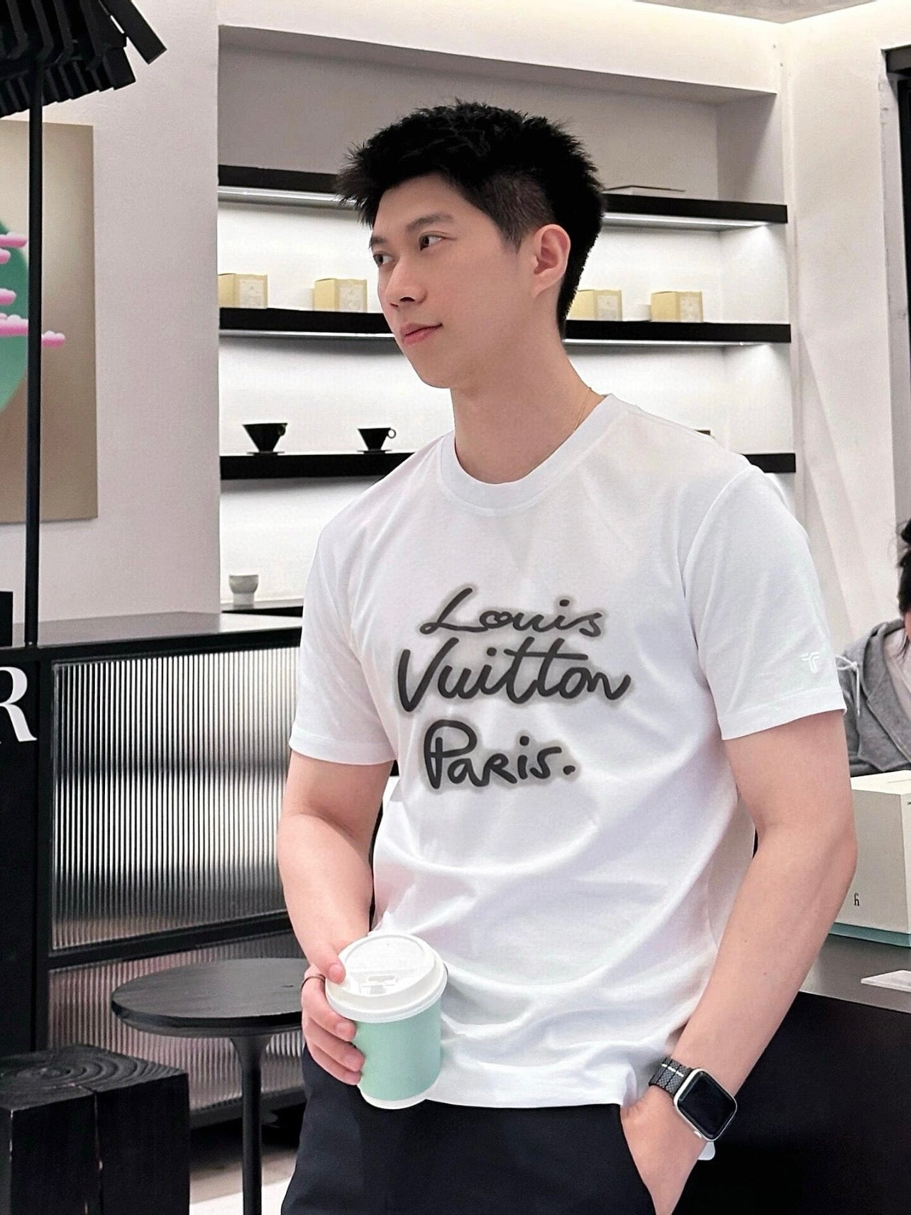 LuxluxHouse Best Quality Clothes T-shirt Louis Vuitton