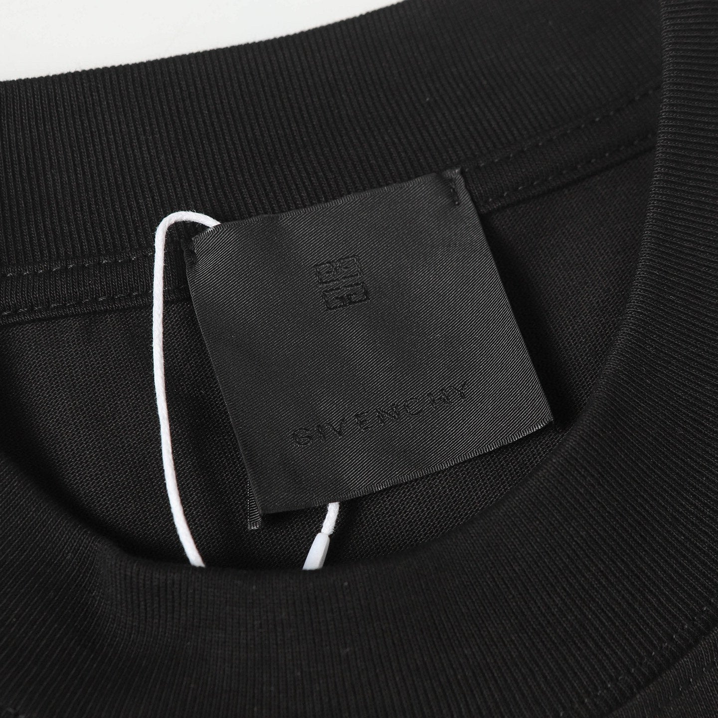 LuxluxHouse Best Quality Clothes Givenchy T-shirt