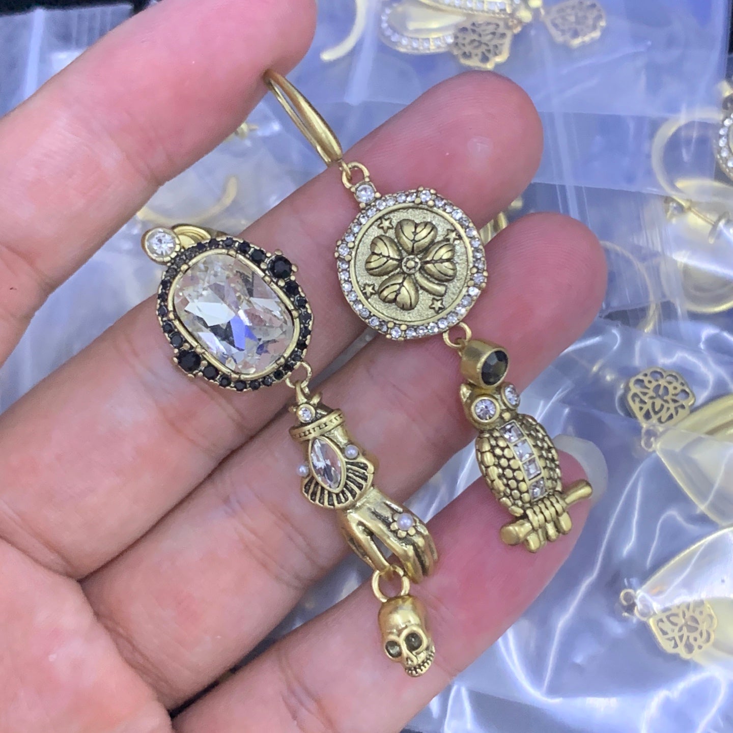 LuxluxHouse Low Price And High Quality Accessories Alexander McQueen
