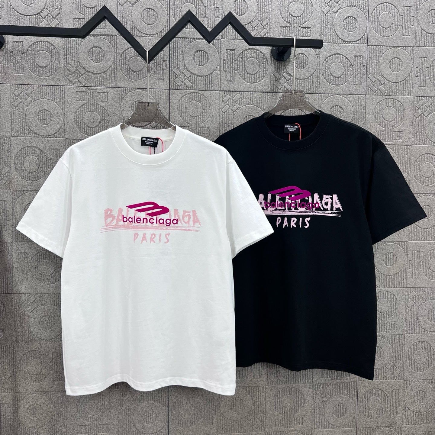 LuxluxHouse Best Quality Clothes Balenciaga T-shirt