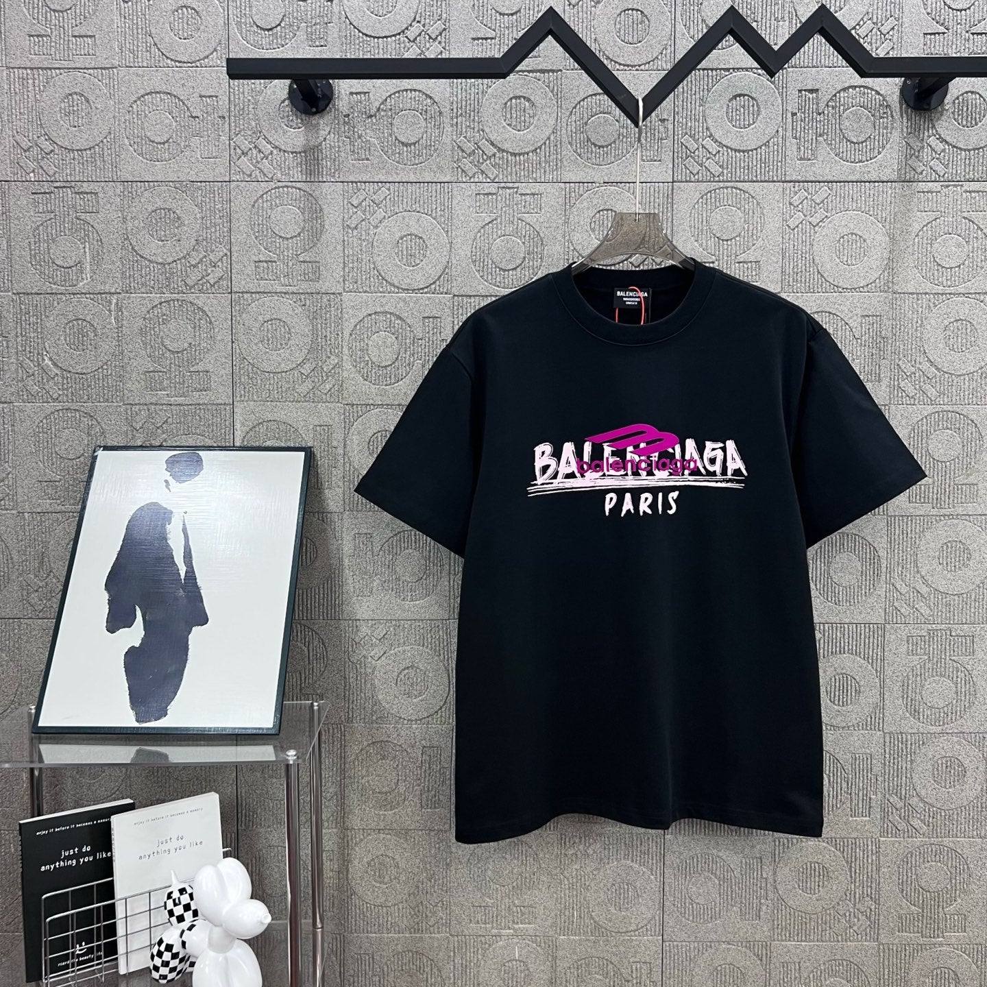 LuxluxHouse Best Quality Clothes Balenciaga T-shirt