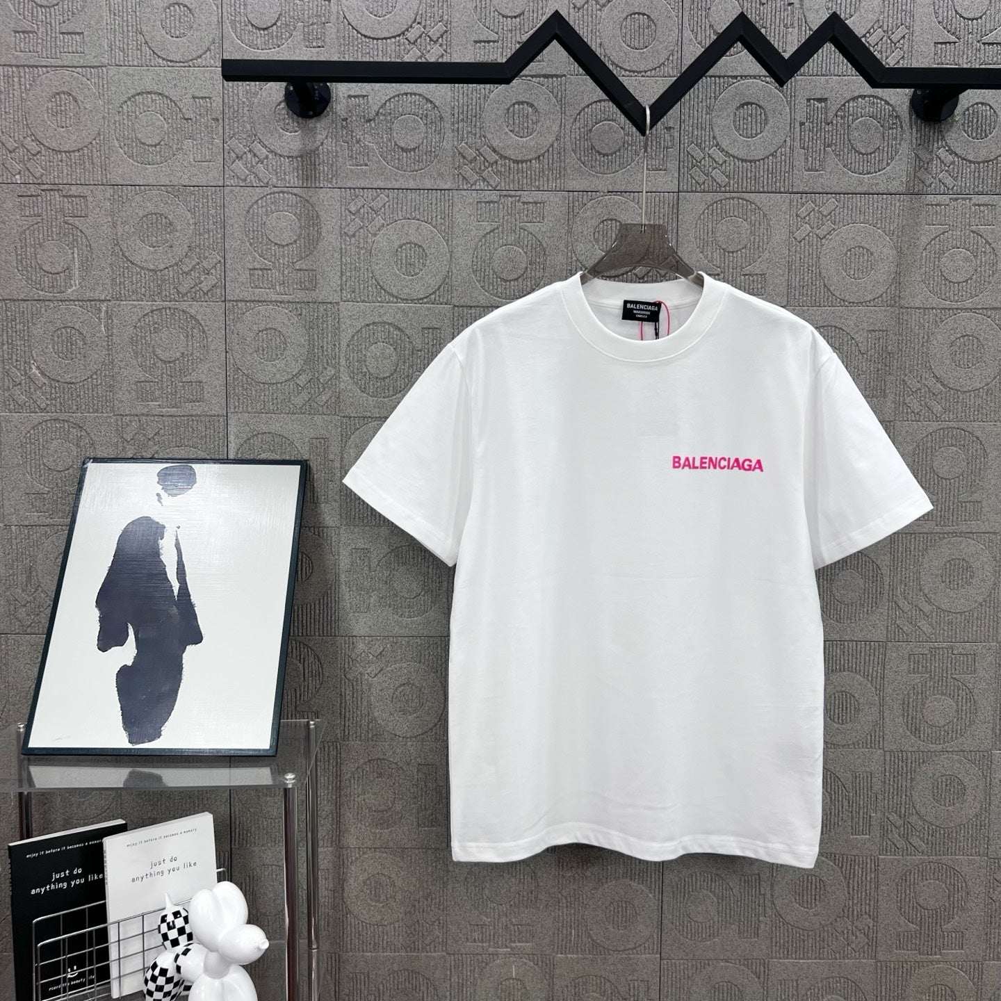LuxluxHouse Best Quality Clothes Balenciaga T-shirt