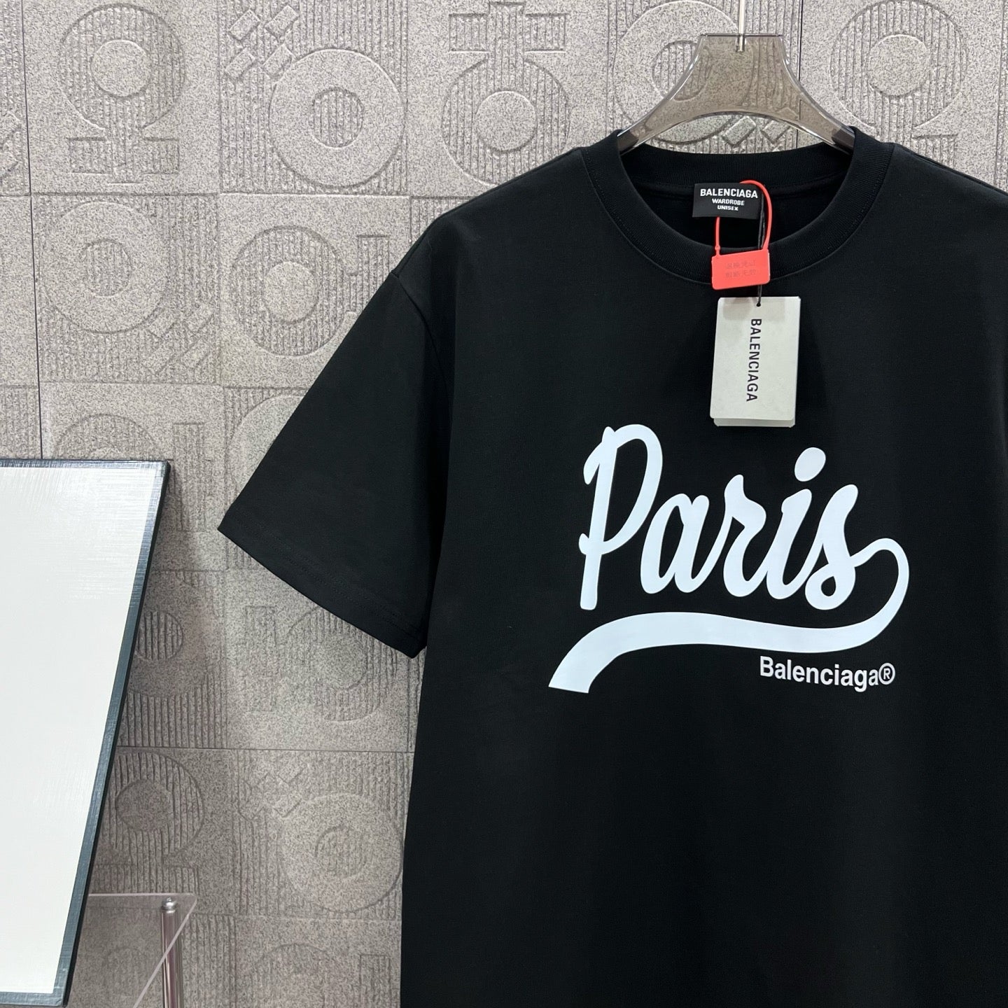 LuxluxHouse Best Quality Clothes Balenciaga T-shirt