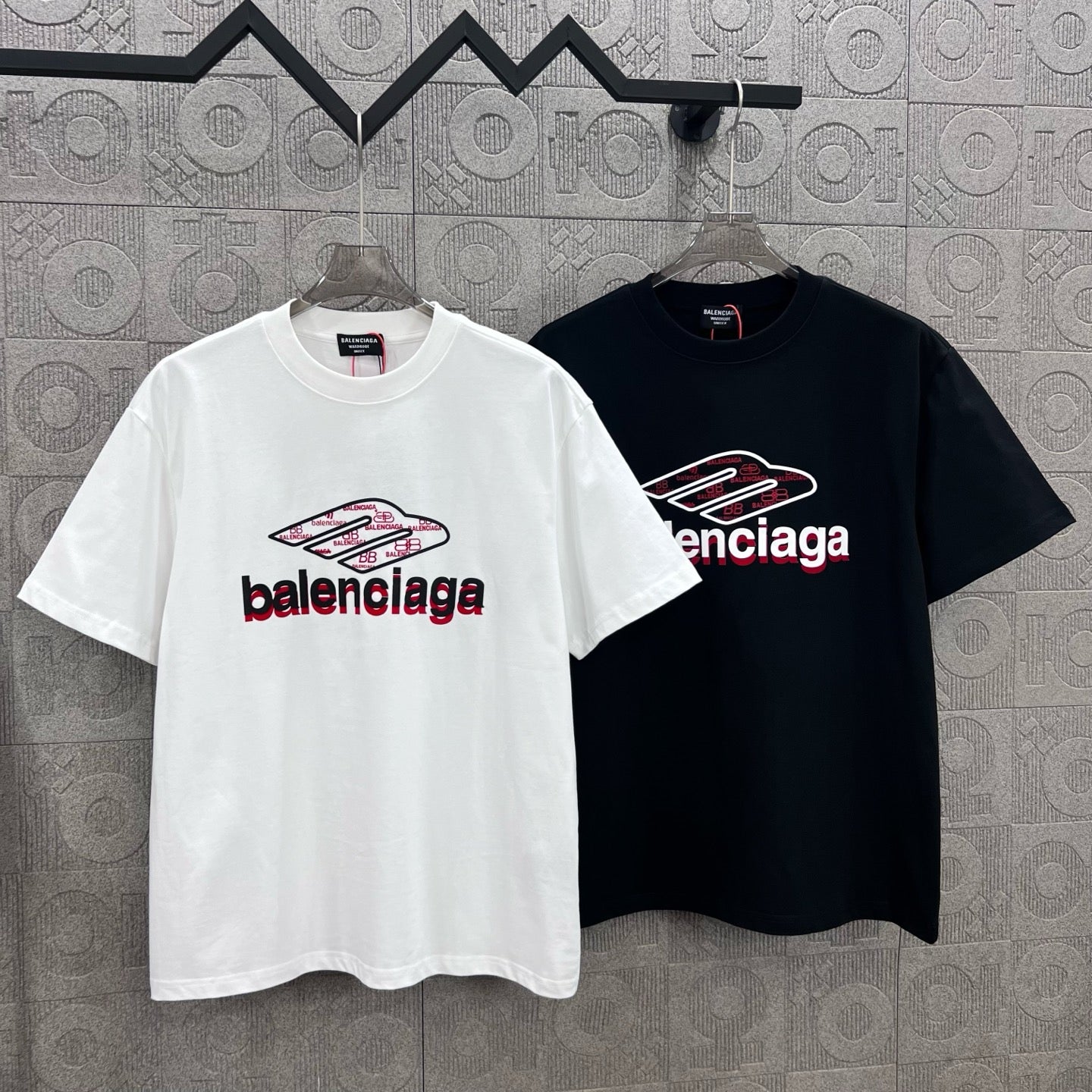 LuxluxHouse Best Quality Clothes Balenciaga T-shirt