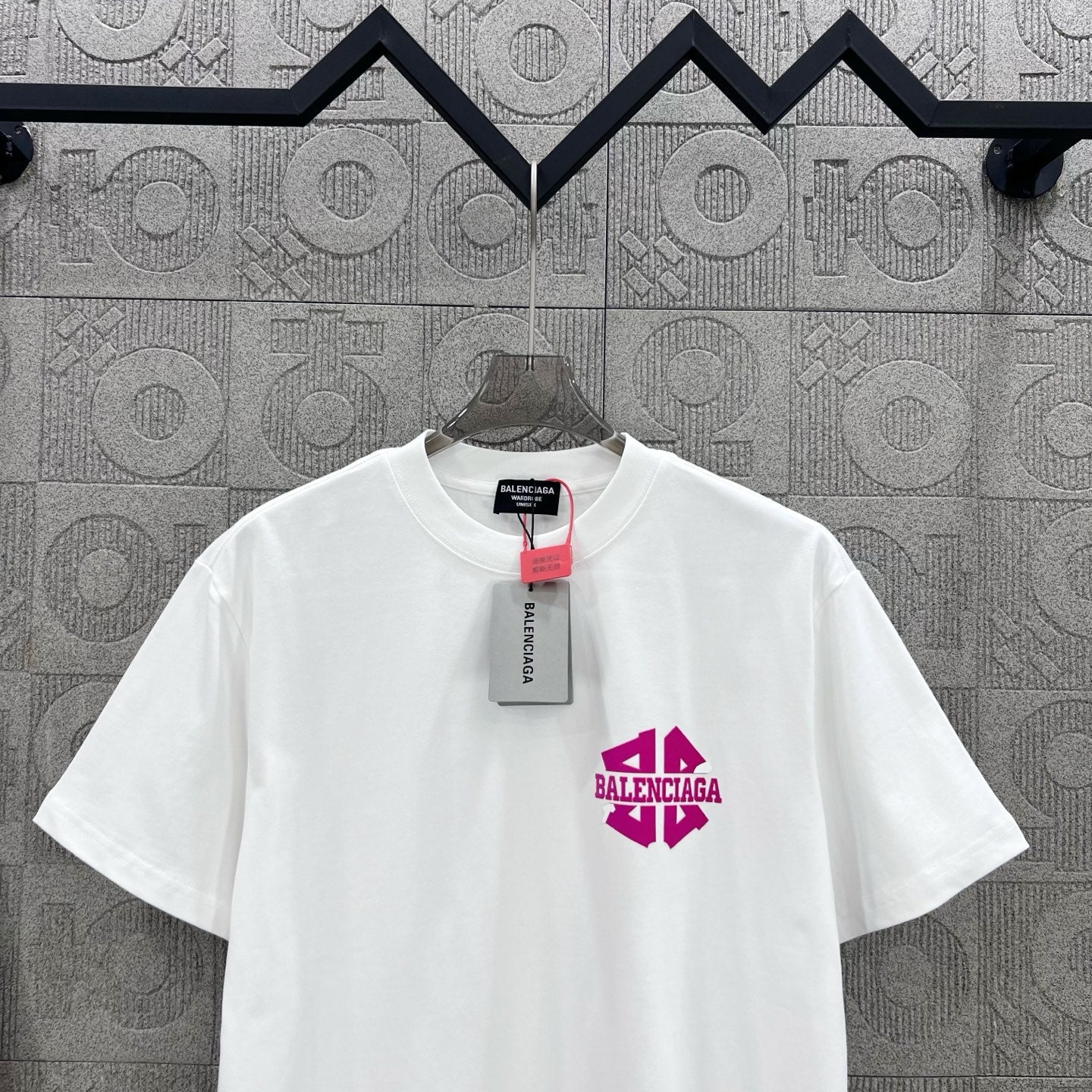 LuxluxHouse Best Quality Clothes Balenciaga T-shirt