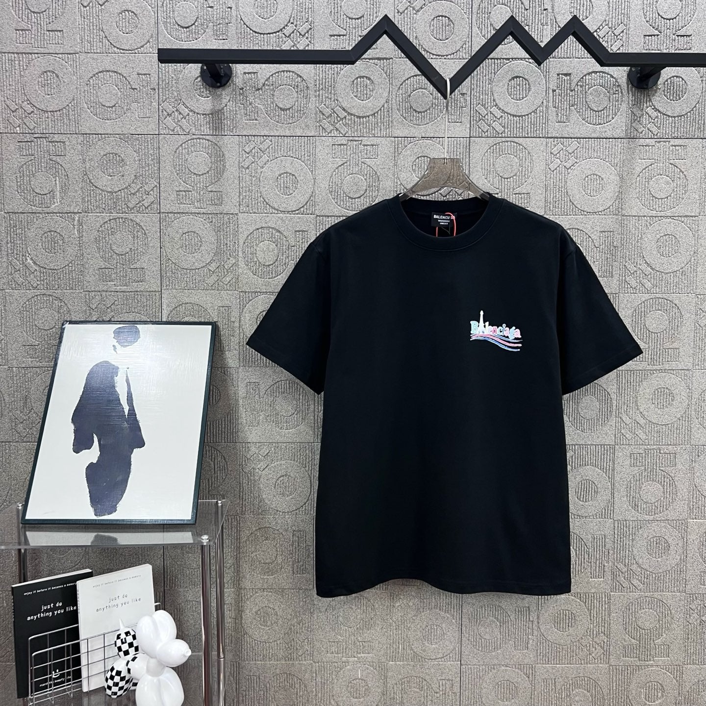 LuxluxHouse Best Quality Clothes Balenciaga T-shirt