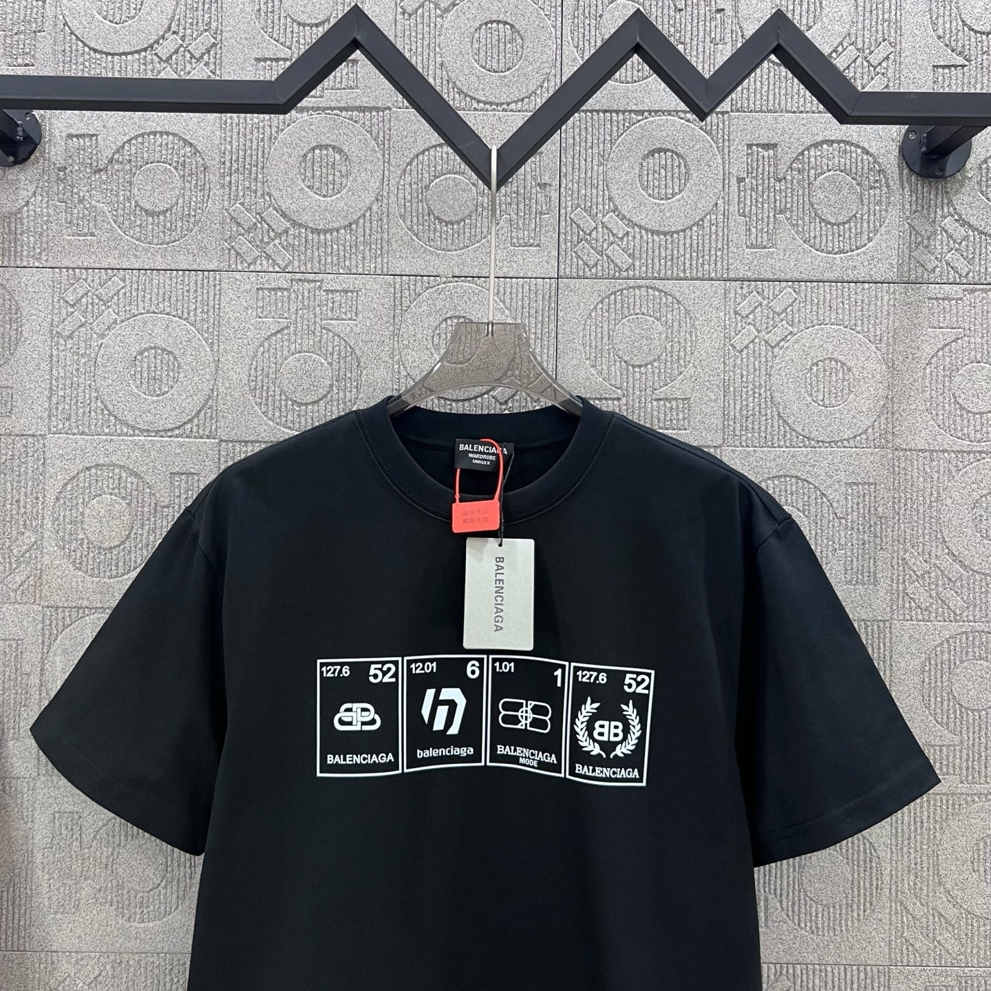 LuxluxHouse Best Quality Clothes Balenciaga T-shirt