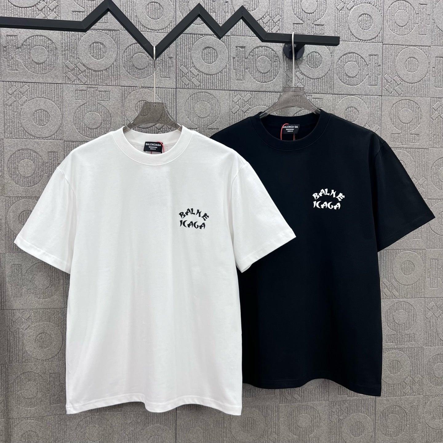 LuxluxHouse Best Quality Clothes Balenciaga T-shirt