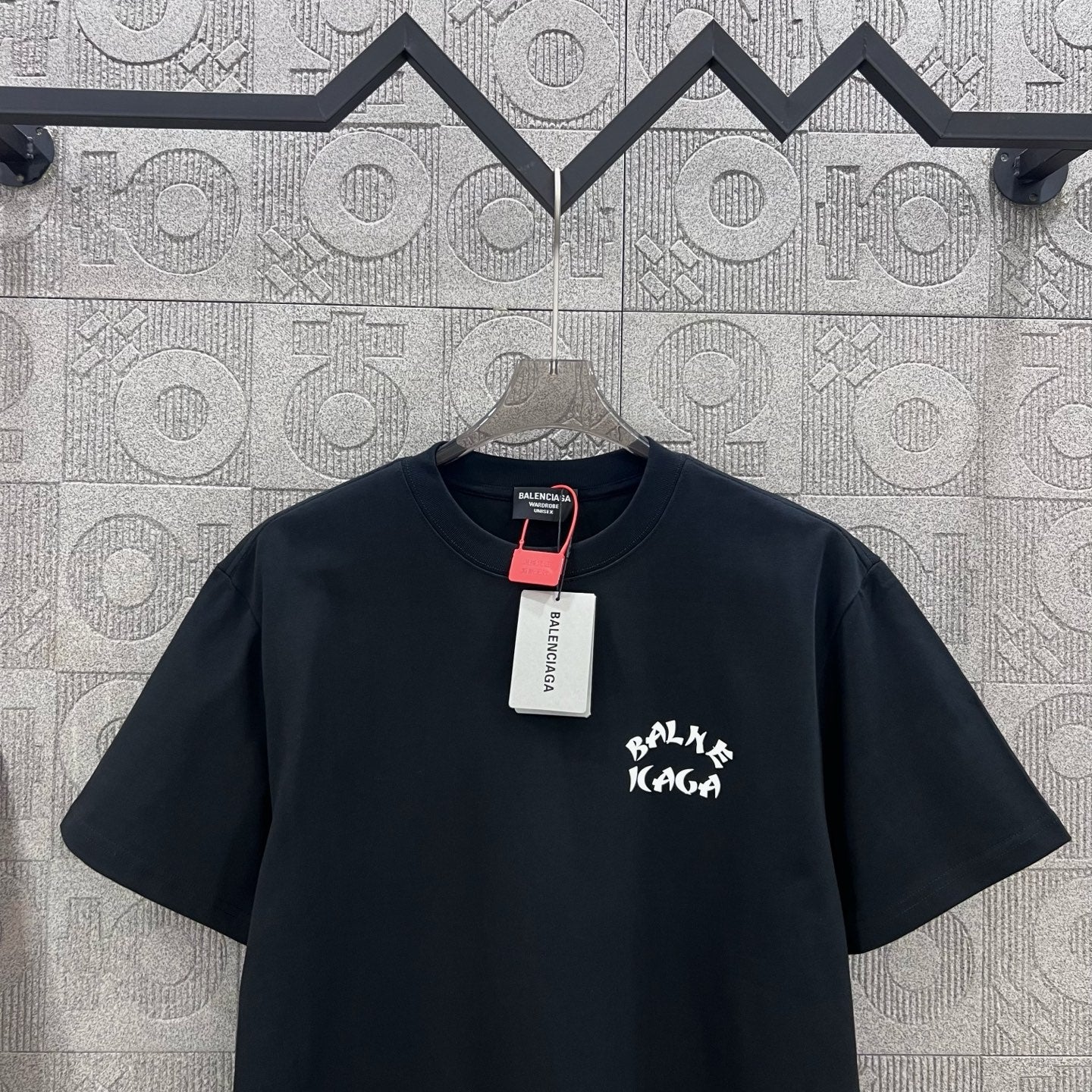 LuxluxHouse Best Quality Clothes Balenciaga T-shirt