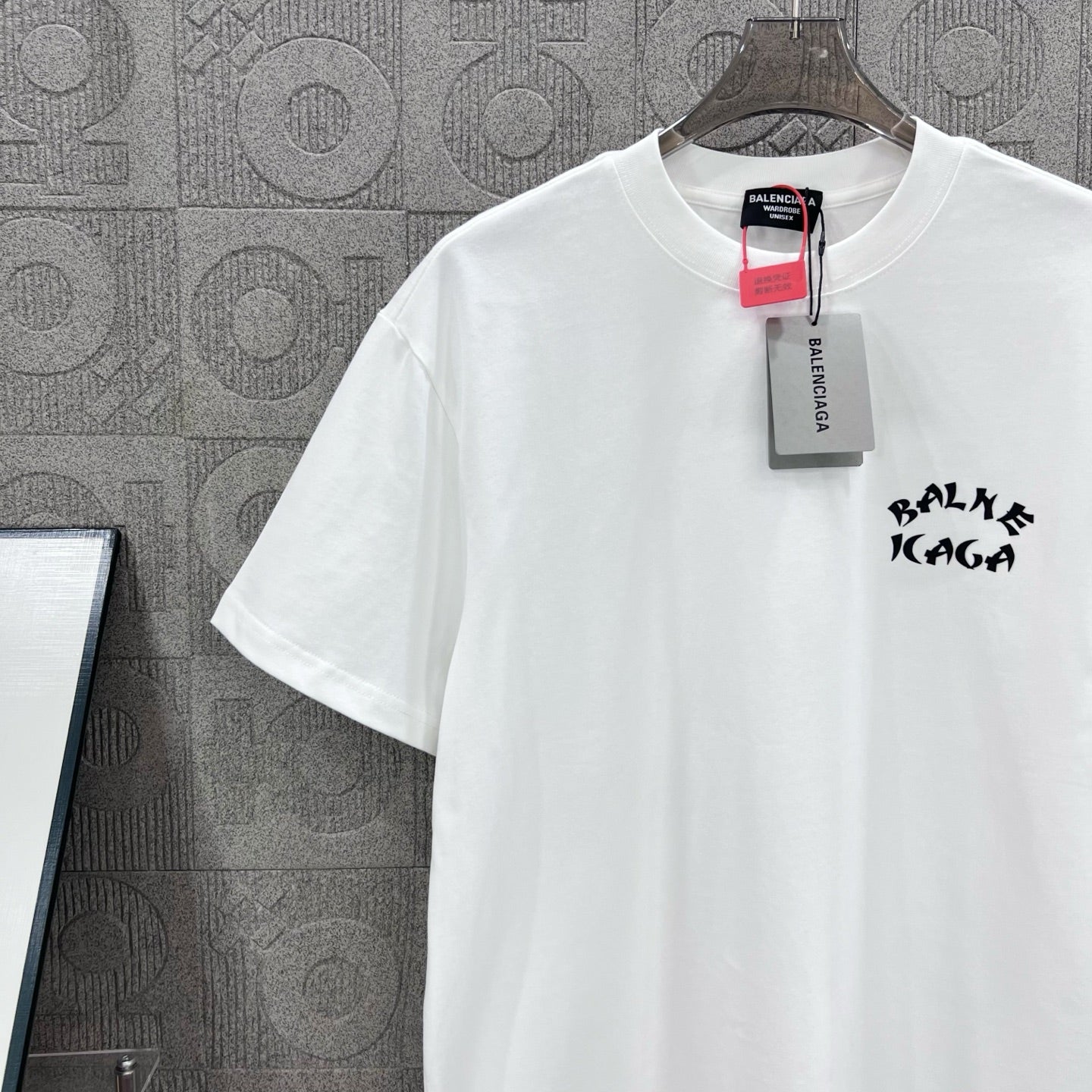 LuxluxHouse Best Quality Clothes Balenciaga T-shirt