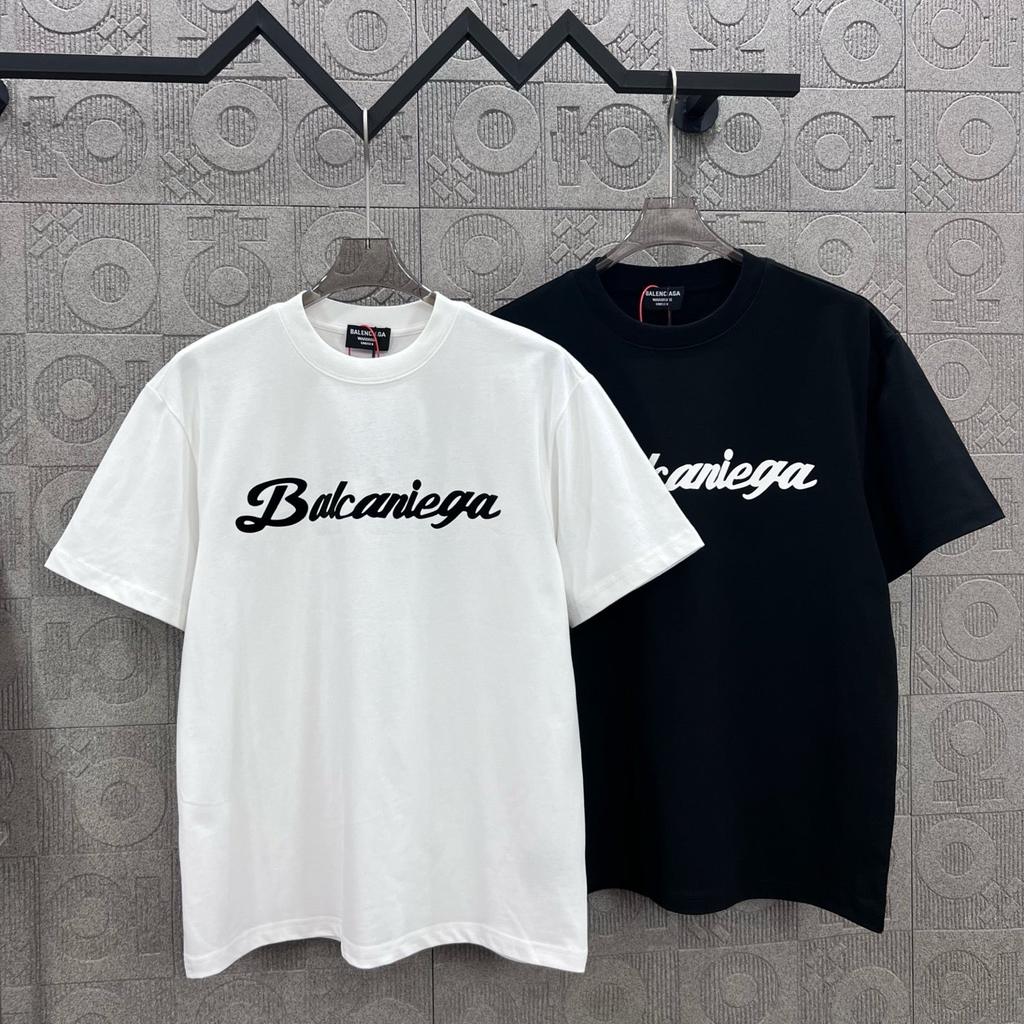LuxluxHouse Best Quality Clothes Balenciaga T-shirt
