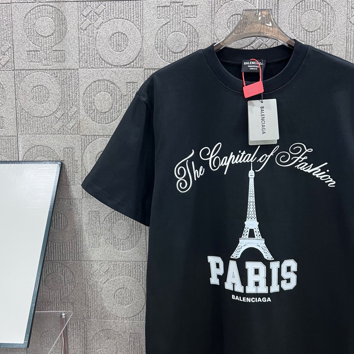 LuxluxHouse Best Quality Clothes Balenciaga T-shirt
