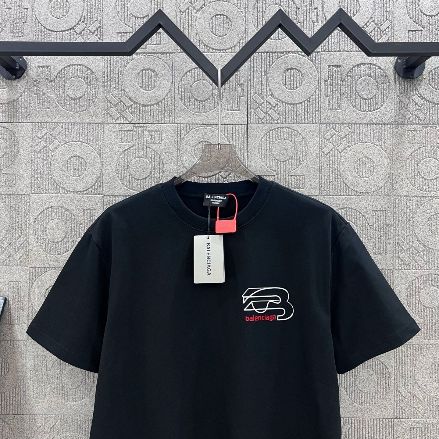 LuxluxHouse Best Quality Clothes Balenciaga T-shirt