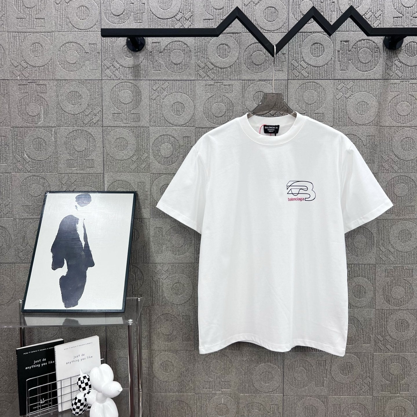 LuxluxHouse Best Quality Clothes Balenciaga T-shirt