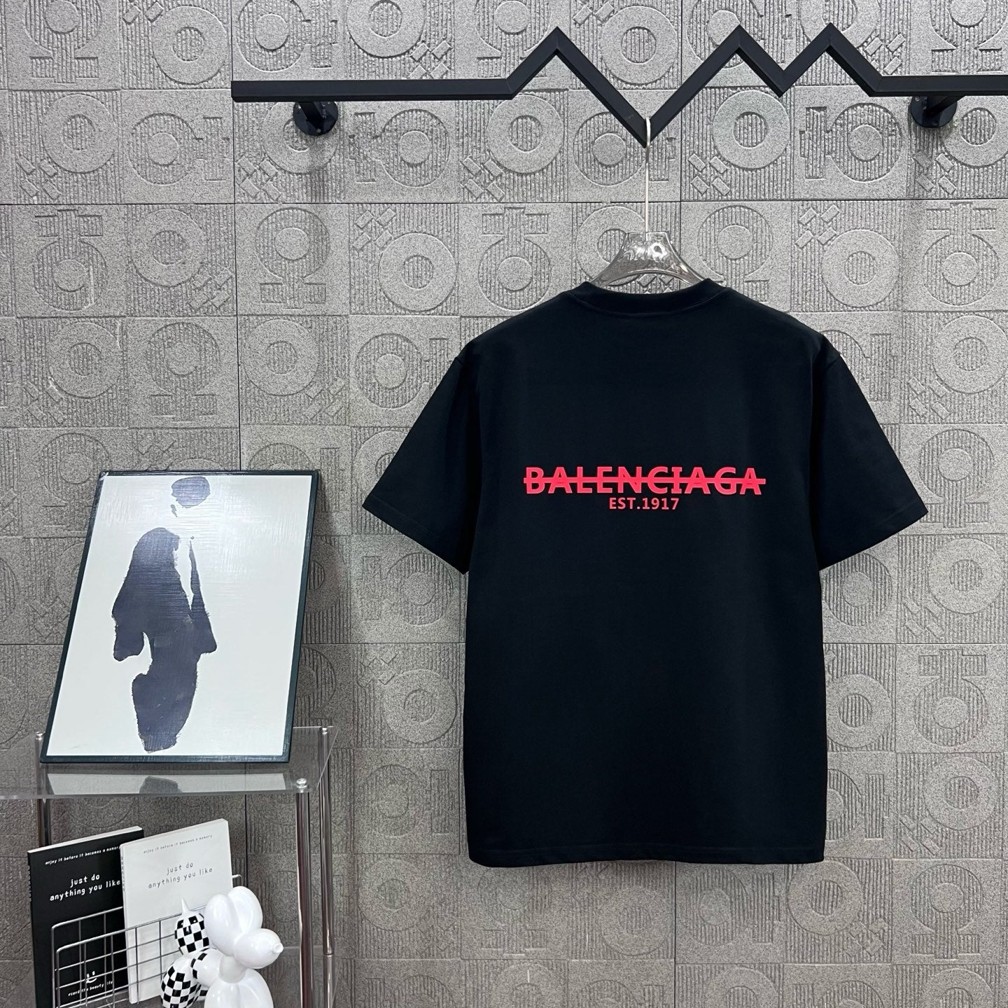 LuxluxHouse Best Quality Clothes Balenciaga T-shirt