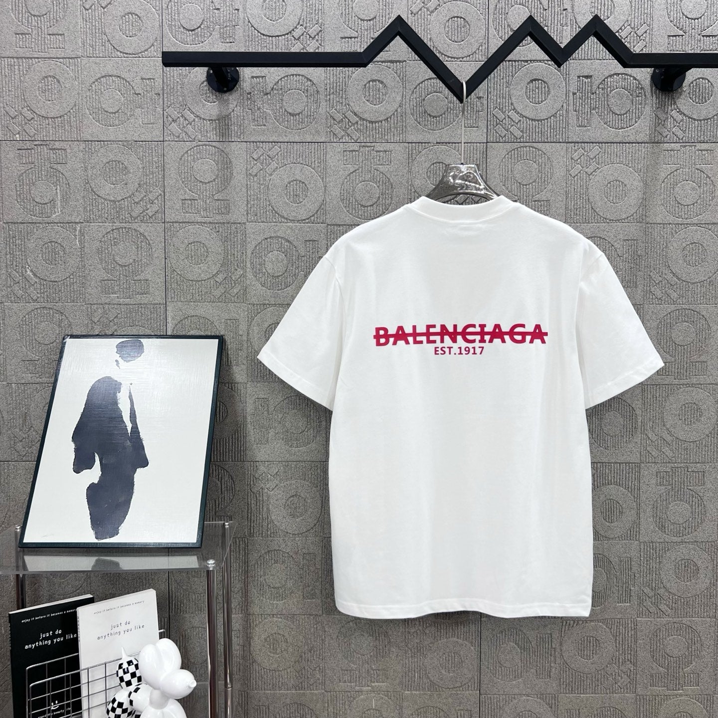 LuxluxHouse Best Quality Clothes Balenciaga T-shirt