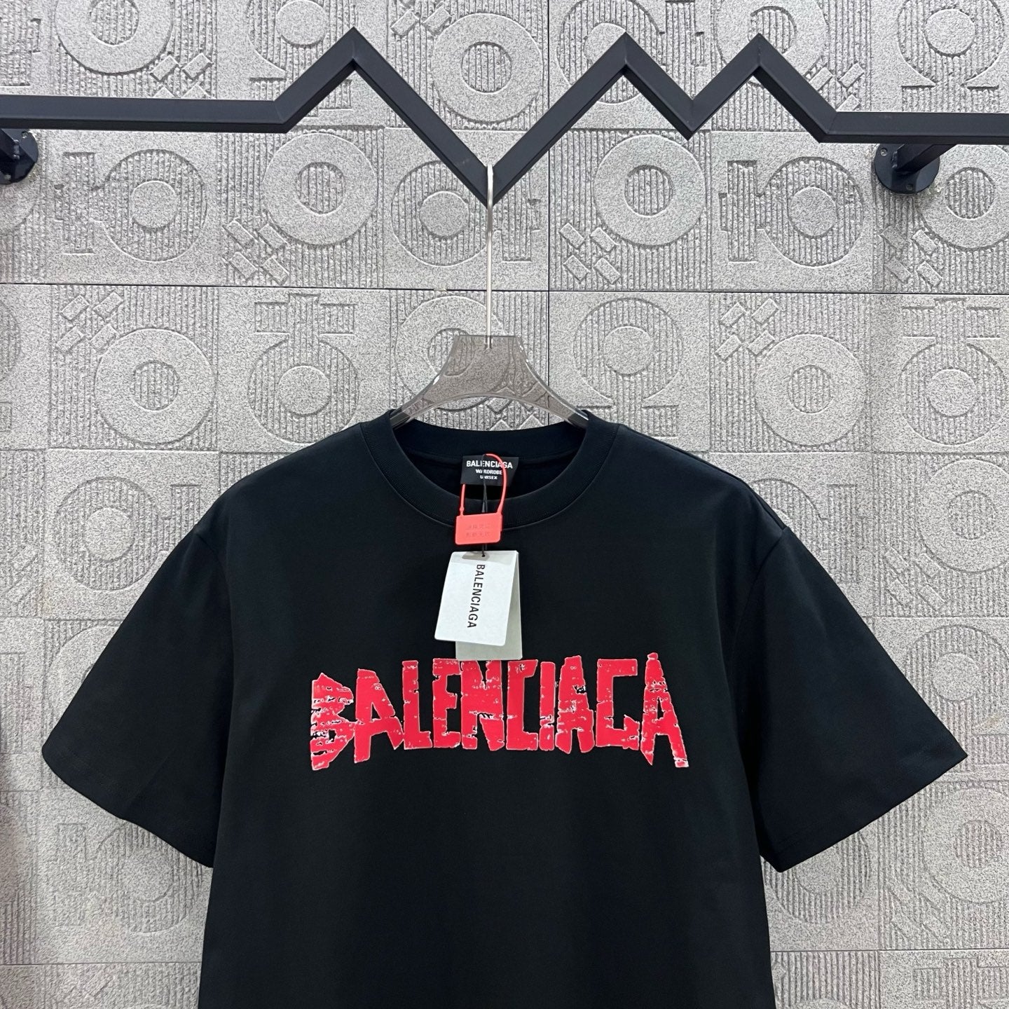 LuxluxHouse Best Quality Clothes Balenciaga T-shirt