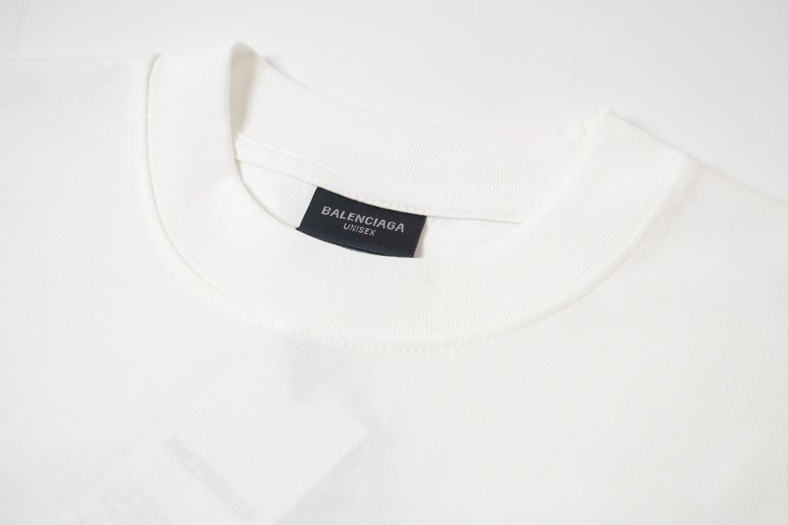 LuxluxHouse Best Quality Clothes Balenciaga T-shirt