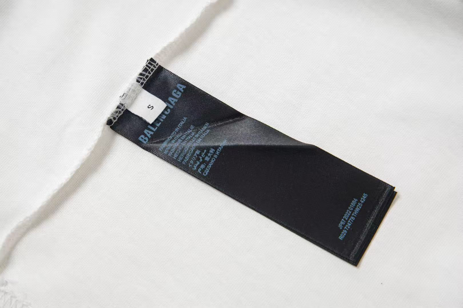 LuxluxHouse Best Quality Clothes Balenciaga T-shirt