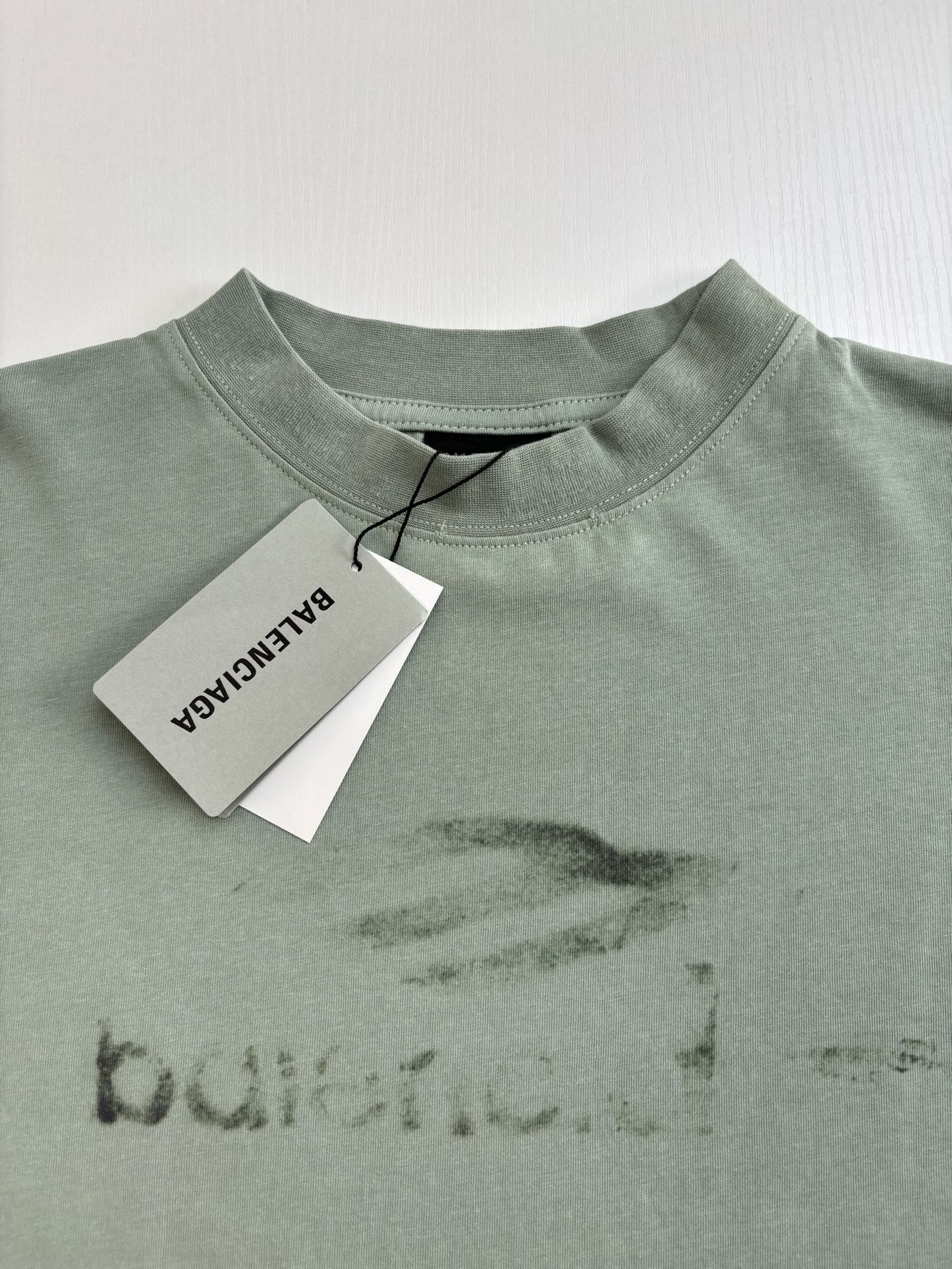 LuxluxHouse Best Quality Clothes Balenciaga T-shirt