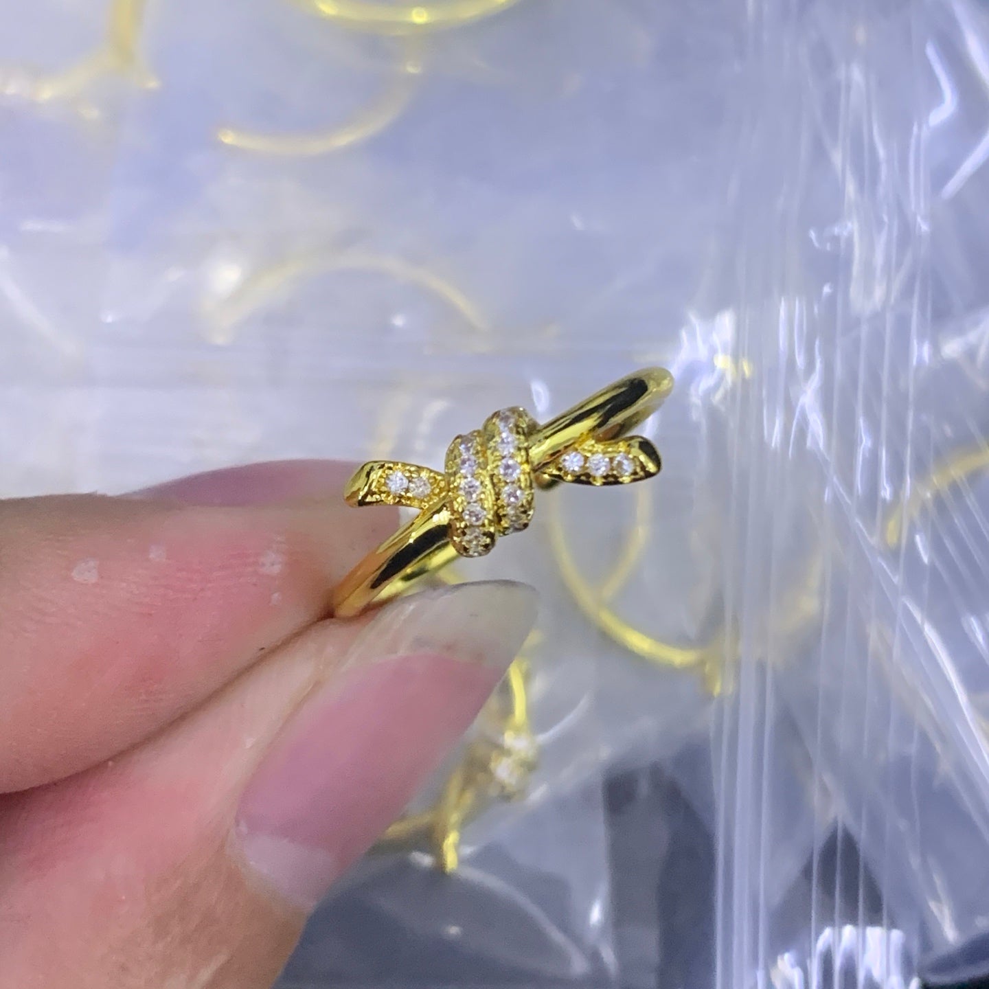 LuxluxHouse Low Price And High Quality Accessories Tiffany