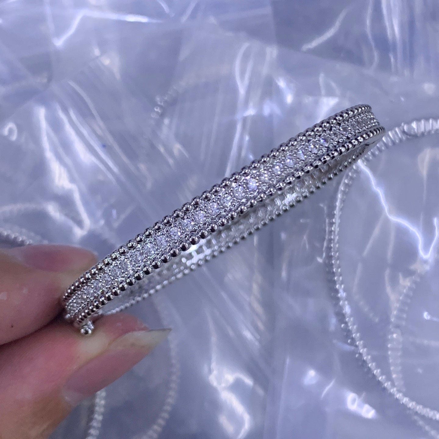 LuxluxHouse Low Price And High Quality Accessories Van Cleef & Arpels