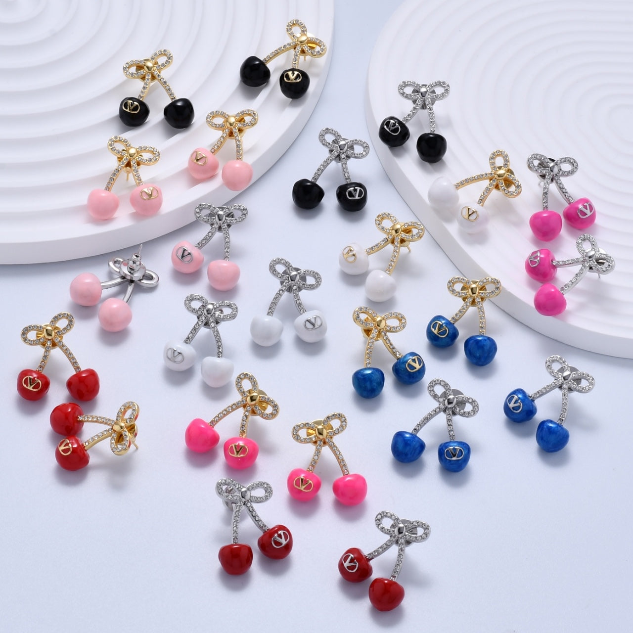 LuxluxHouse Low Price And High Quality Accessories Valentino