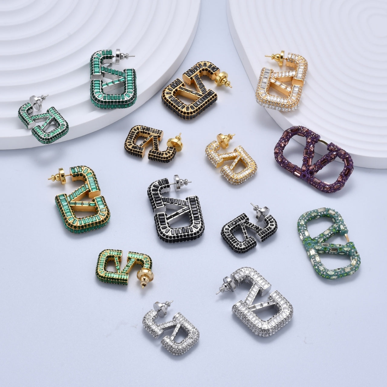 LuxluxHouse Low Price And High Quality Accessories Valentino