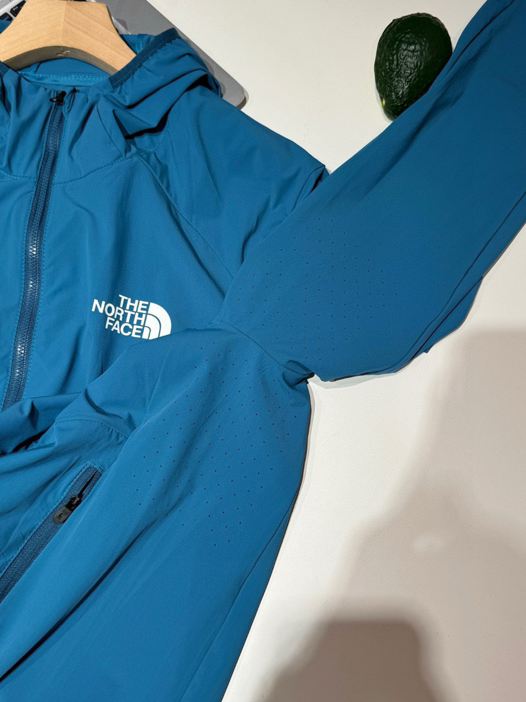 LuxluxHouse Best Quality Clothes The North Face & MLB Coats & Jackets